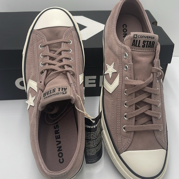 Converse Men’s Mauve Low-Top Sneakers A09461C
STAR PLAYER 76 OX
BITE THE DUST/EG - Picture 9 of 16